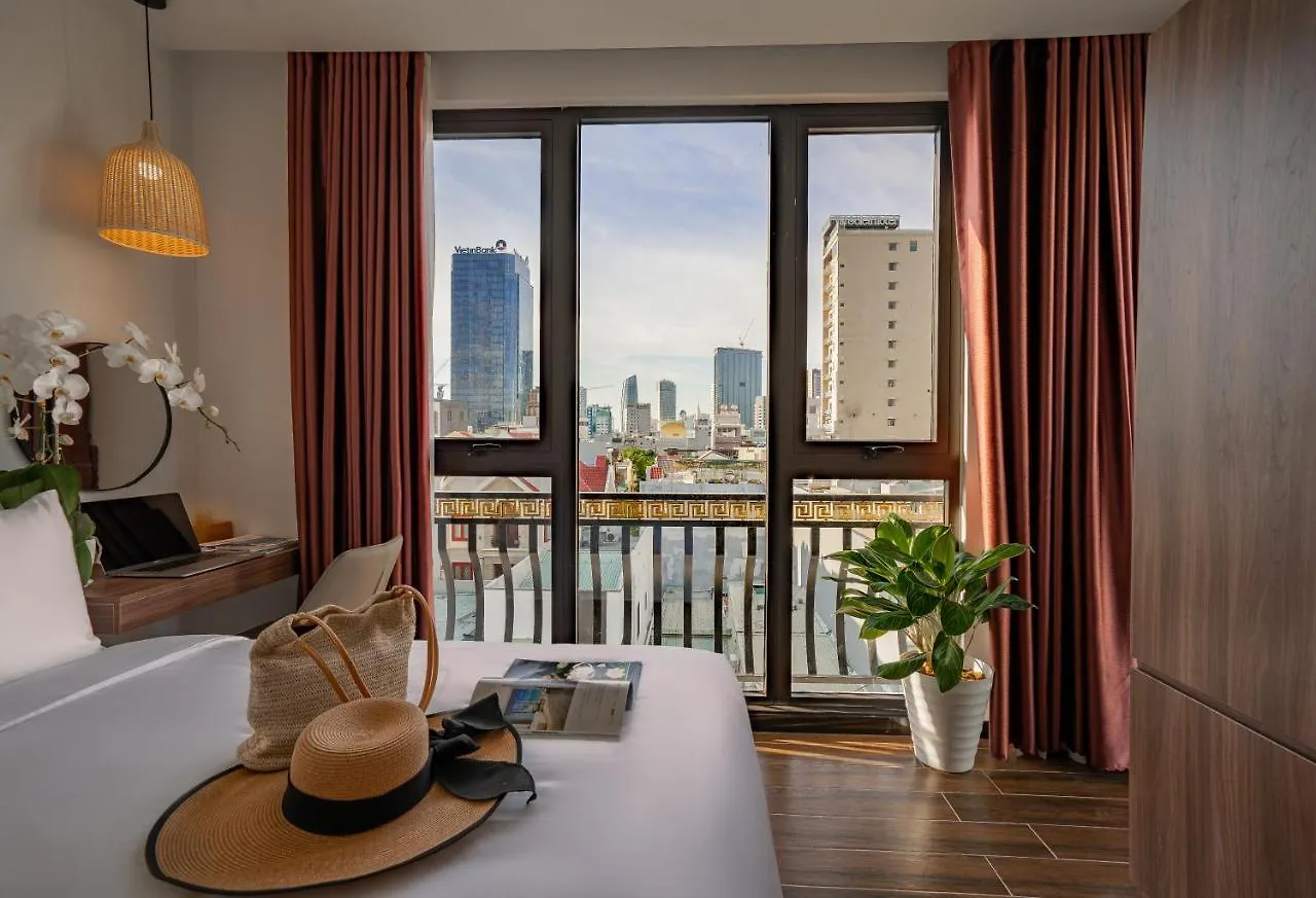 Dragon View Riverfront Hotel Da Nang 3*,  Vietnam